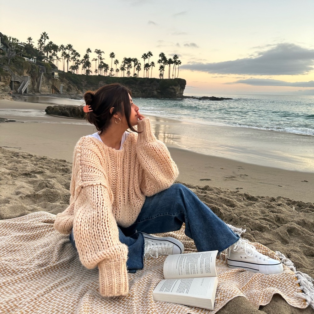 Free People Cream Chunky Knit Pullover Sweater Size S